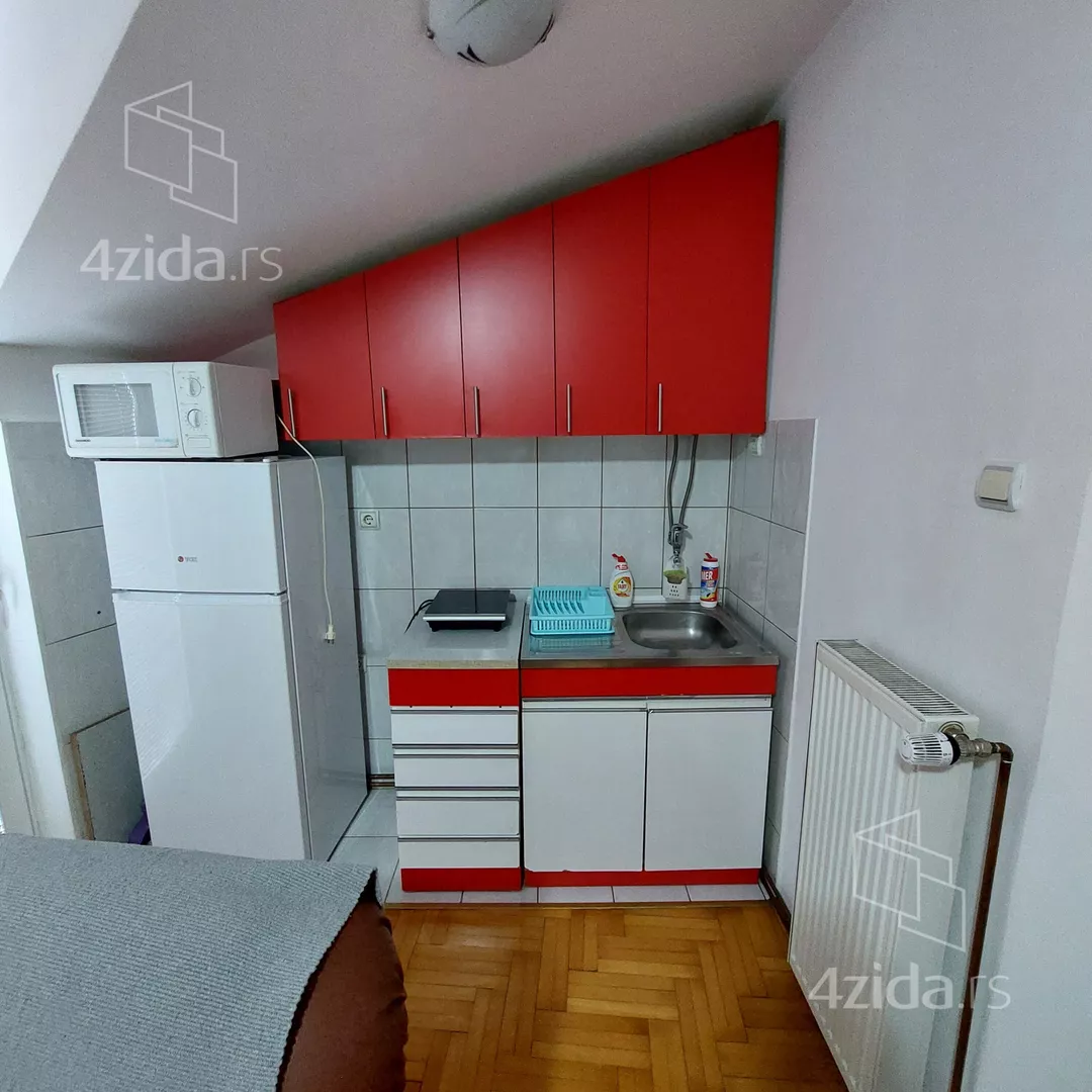 Garsonjera | 4zida