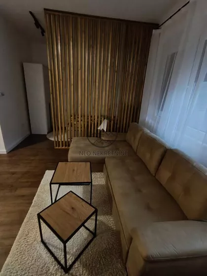 Novo Naselje | 4zida.rs