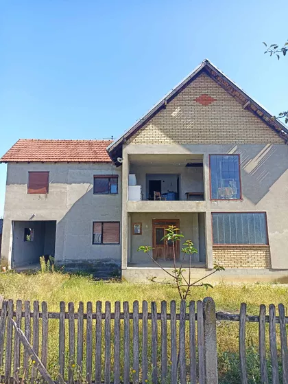 Trnava | 4zida.rs