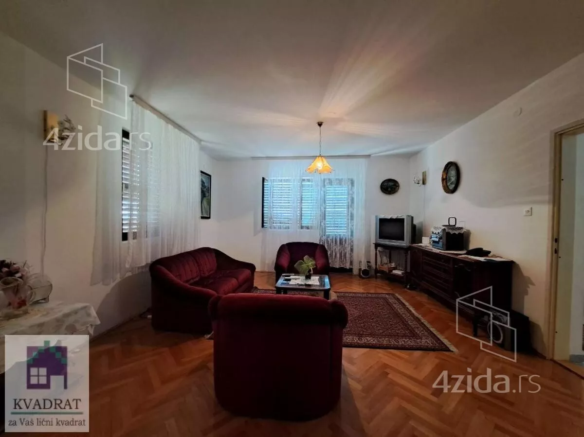 Kuća | 4zida