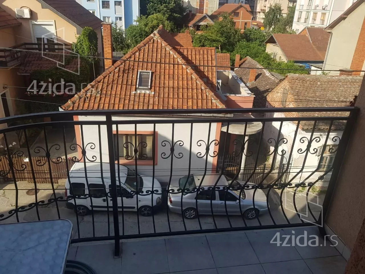 Garsonjera | 4zida