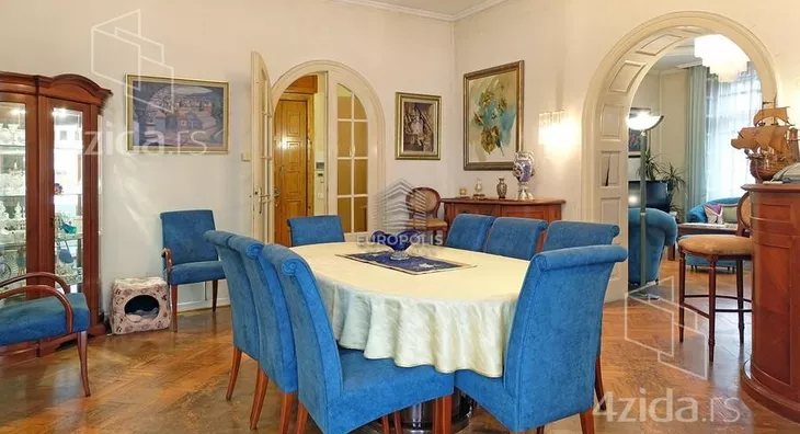 Petosoban stan | 4zida