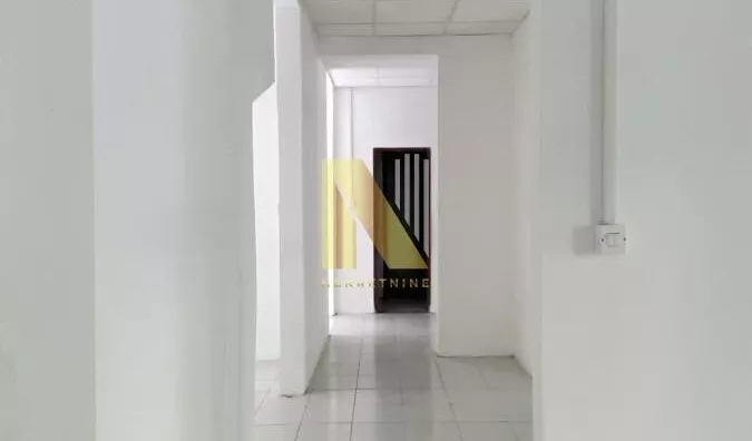 Lokal | 4zida