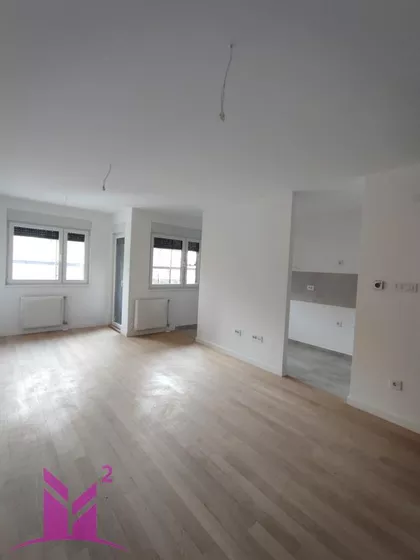 Novo Naselje | 4zida.rs