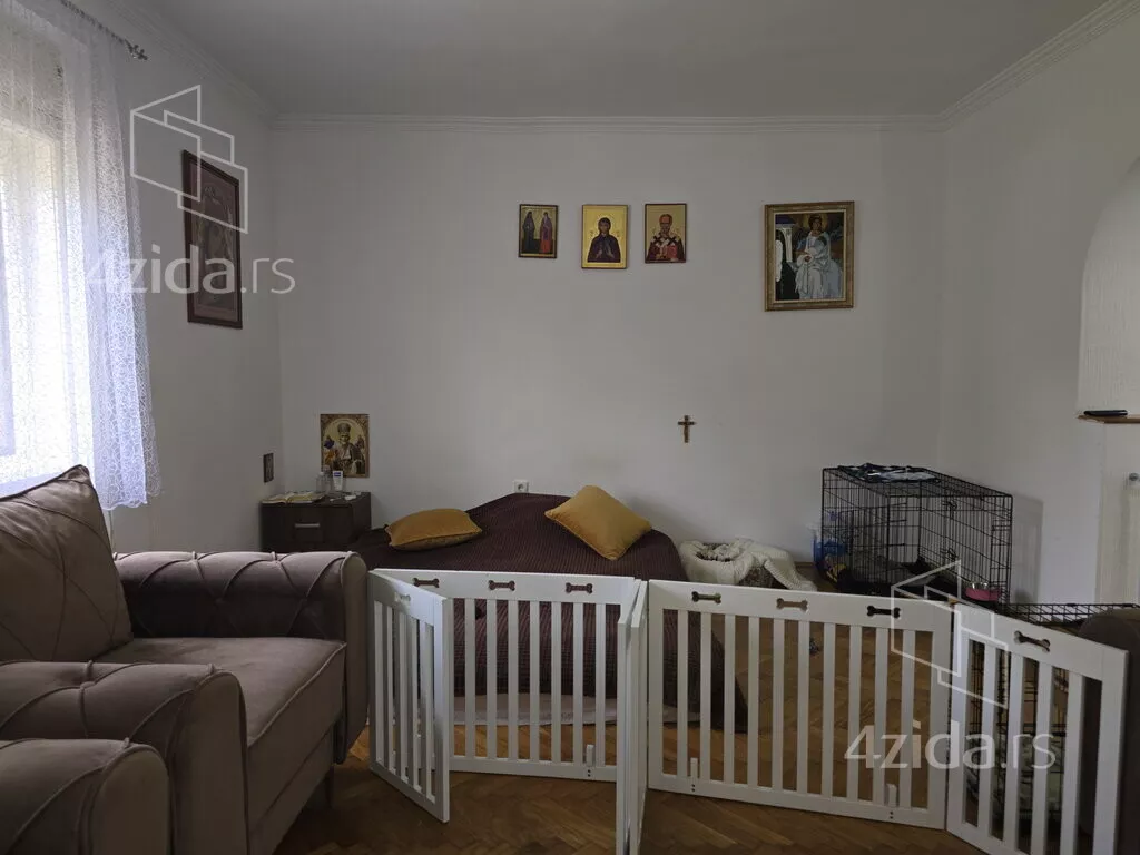 3-etažna kuća | 4zida