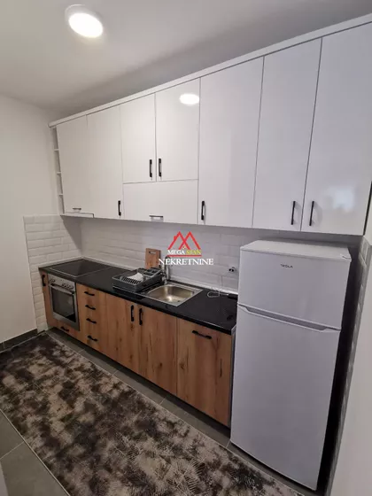 Aranj Janoša | 4zida.rs