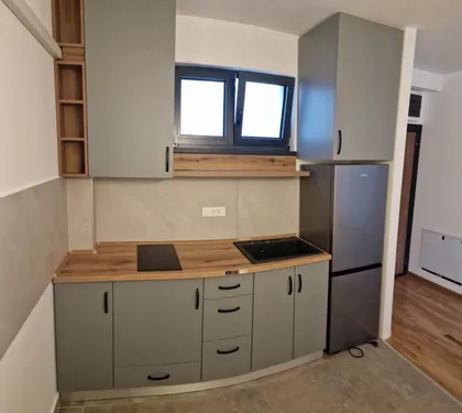 Albanske Spomenice | 4zida.rs