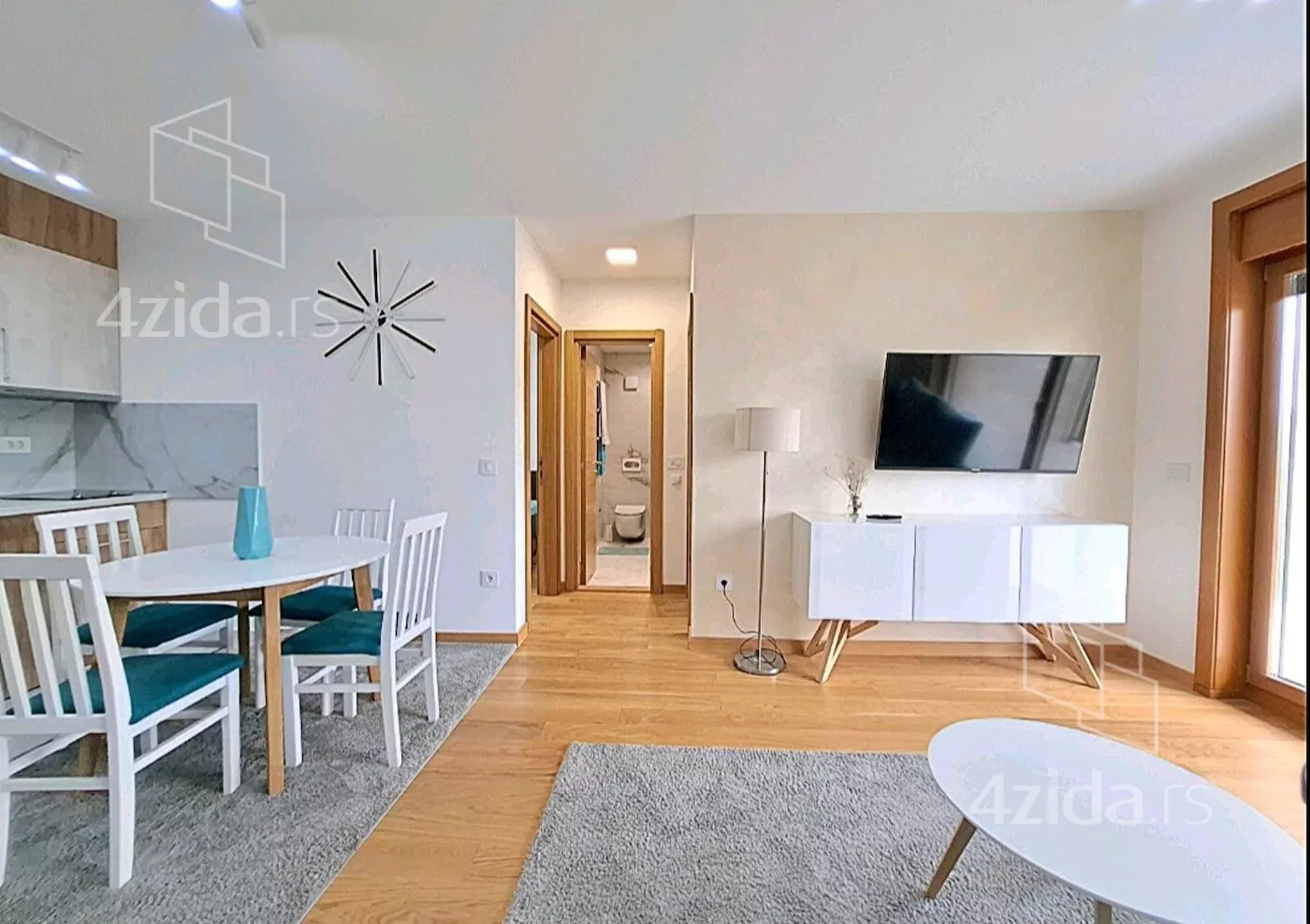 Dvoiposoban stan | 4zida