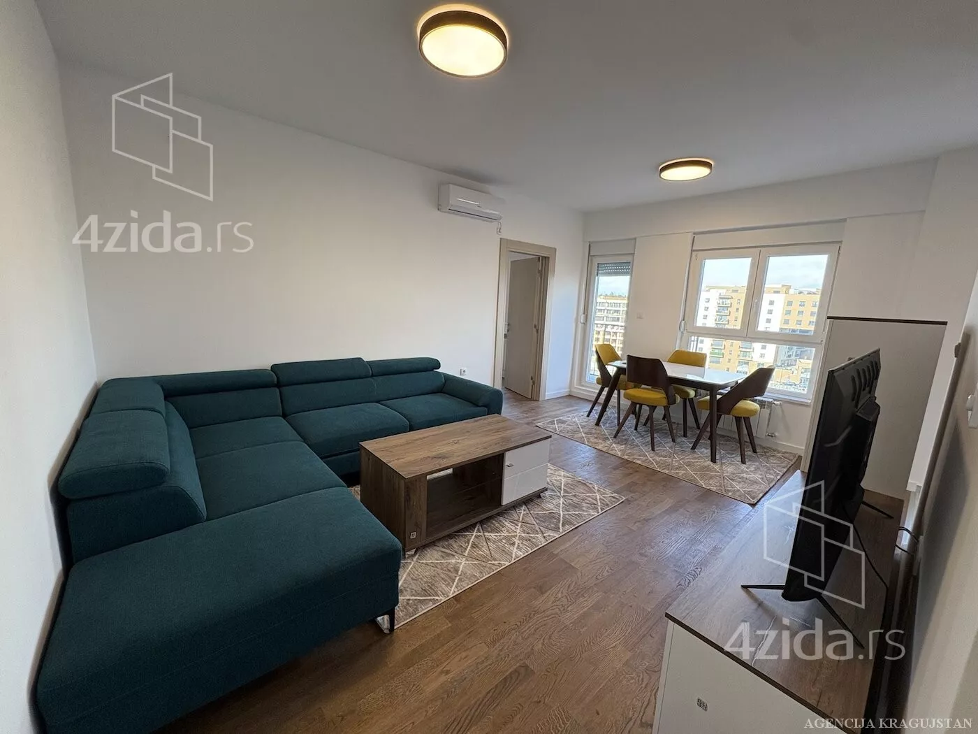 Jednoiposoban stan | 4zida