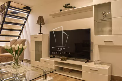 Južni Bulevar | 4zida.rs