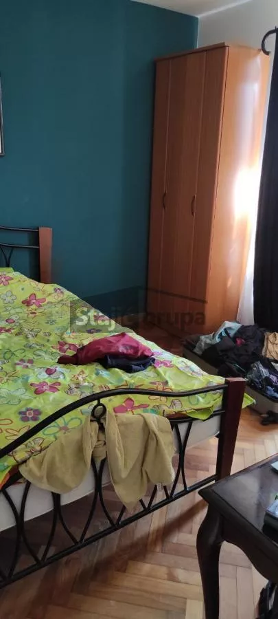 22.oktobra | 4zida.rs