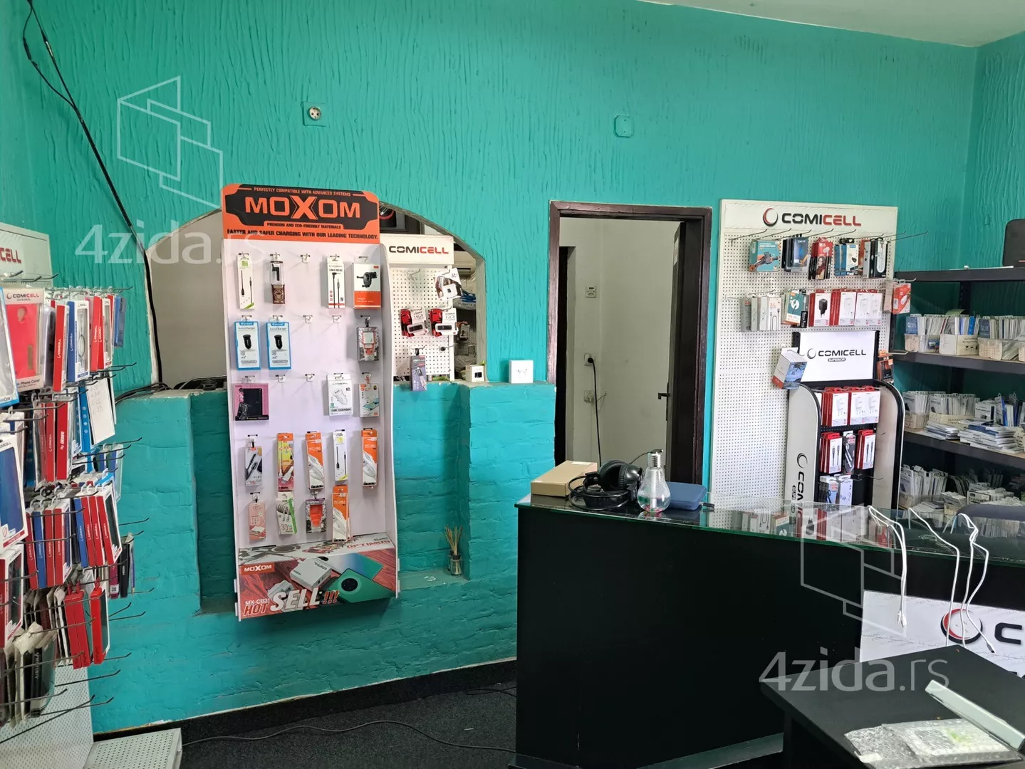 Lokal | 4zida
