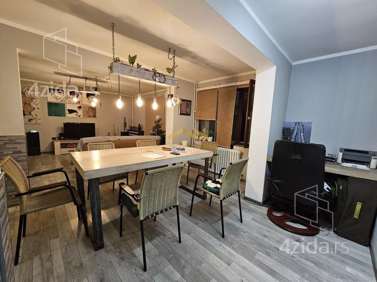 Četvorosoban stan | 4zida