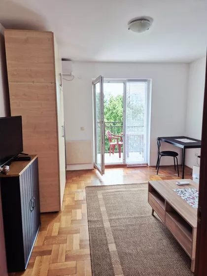 Bože Baucala | 4zida.rs