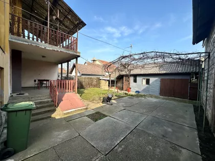 Gradske lokacije | 4zida.rs