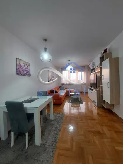 Braće Ribnikar | 4zida.rs