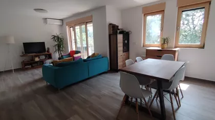 Gornjogradska | 4zida.rs