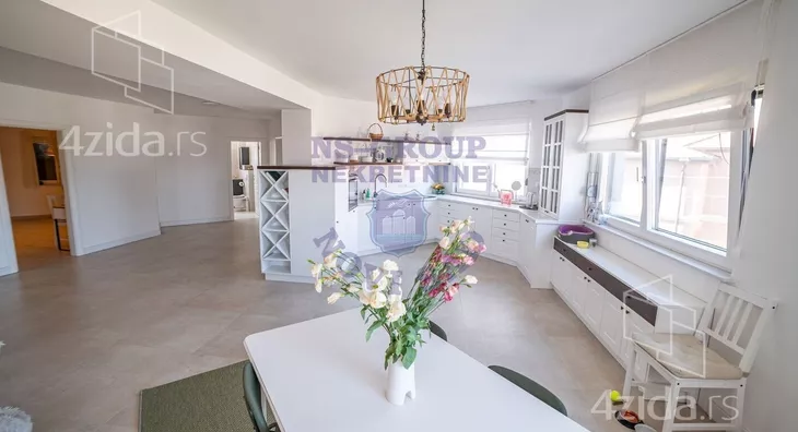 4-etažna kuća | 4zida