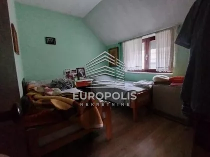 Cara Dušana | 4zida.rs