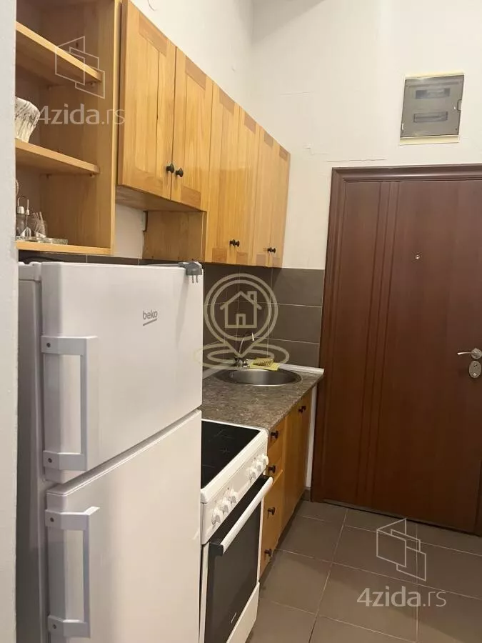 Garsonjera | 4zida