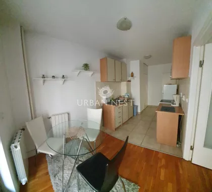 Metohijska | 4zida.rs