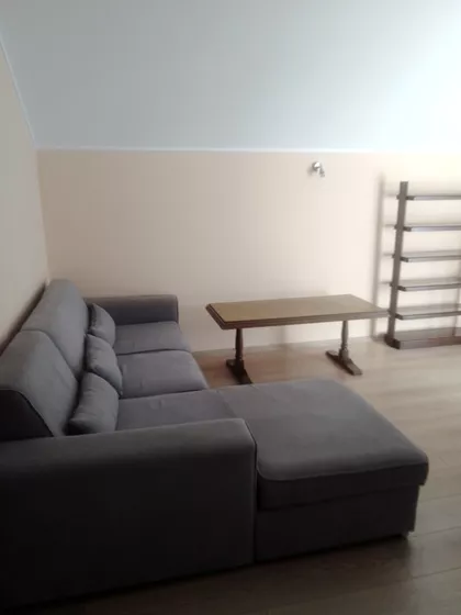 Petlovo Brdo | 4zida.rs