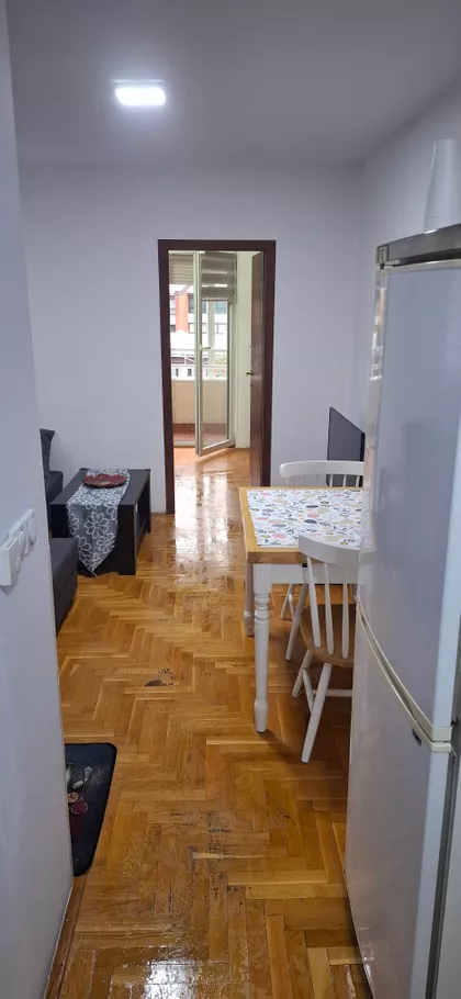 Pere Veljkovića 8G | 4zida.rs