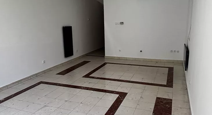 Lokal | 4zida