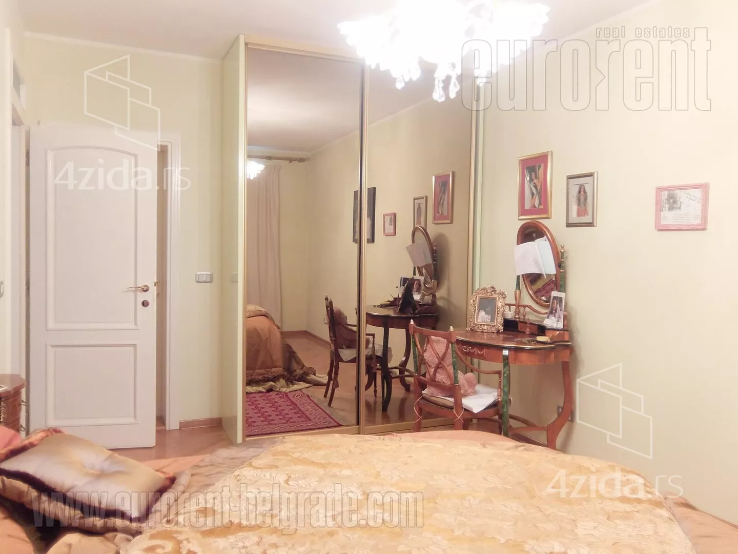 Petosoban stan | 4zida