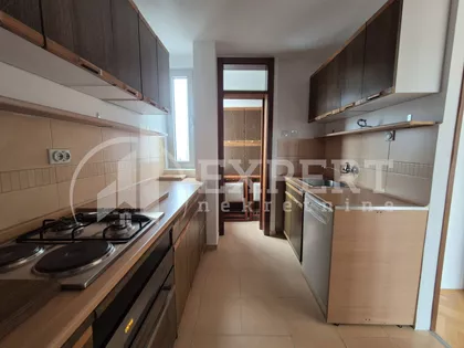 Cara Dušana | 4zida.rs