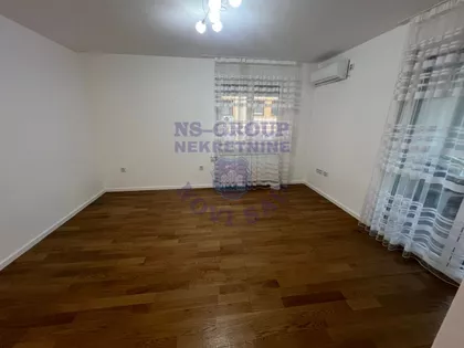 Grbavica | 4zida.rs