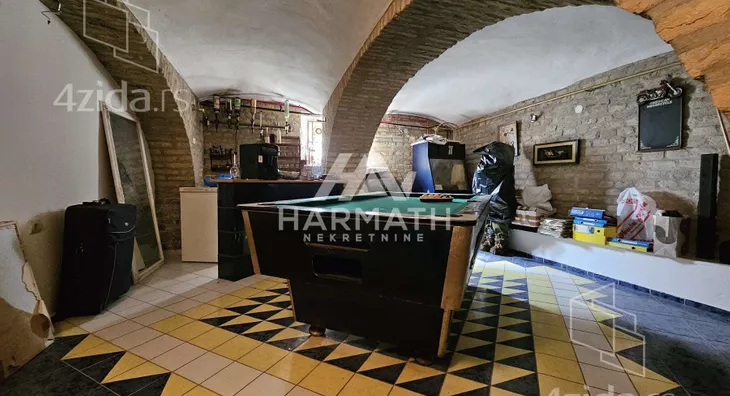 3-etažna kuća | 4zida