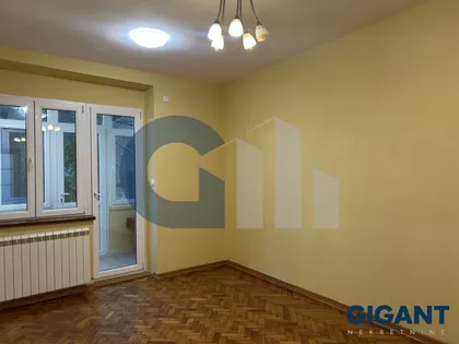 Cetinjska-Stari grad | 4zida.rs