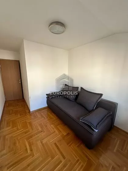 Vojvode Vlahovića | 4zida.rs