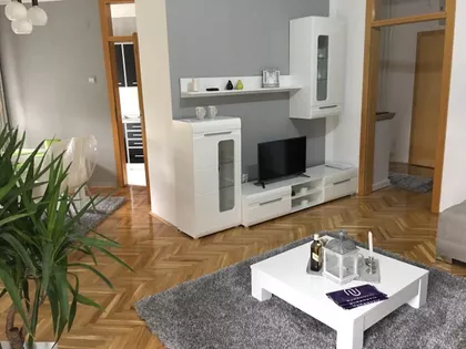 Džona Kenedija 65 | 4zida.rs