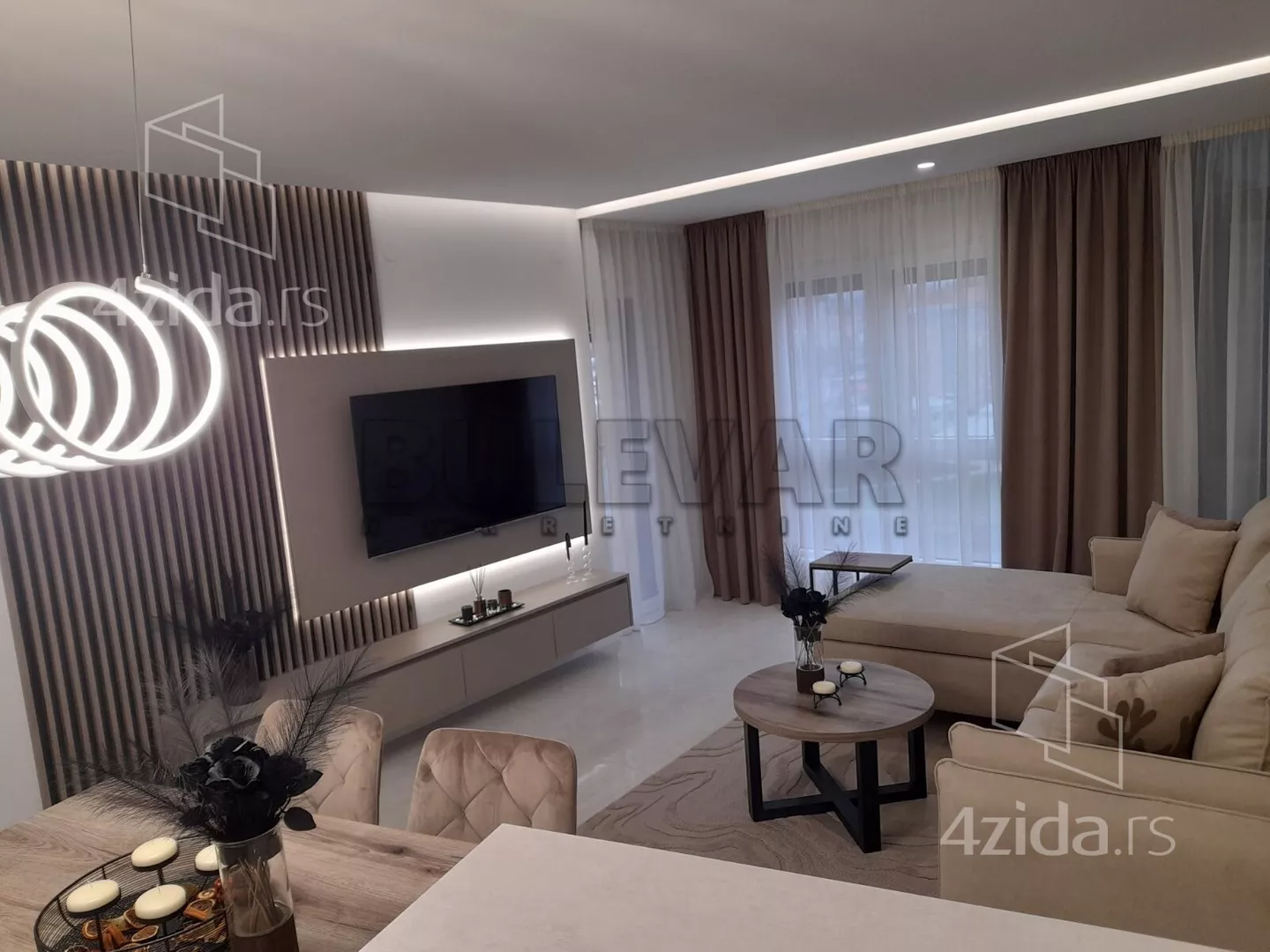 Dvoiposoban stan | 4zida