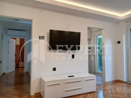 Orlovića Pavla | 4zida.rs