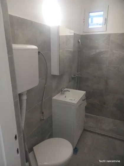 Ugrinovačka | 4zida.rs