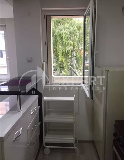 Božidarčeva | 4zida.rs