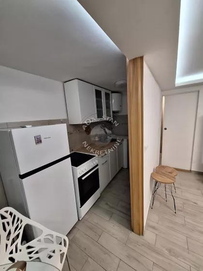 Banovo Brdo | 4zida.rs