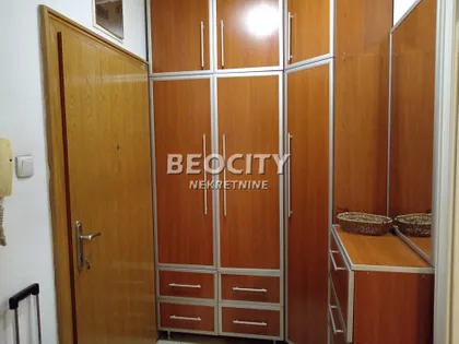 Janka Čmelika | 4zida.rs