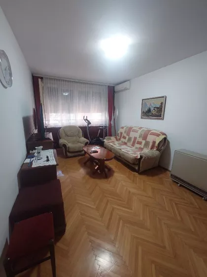 Pera Ćetkovića | 4zida.rs