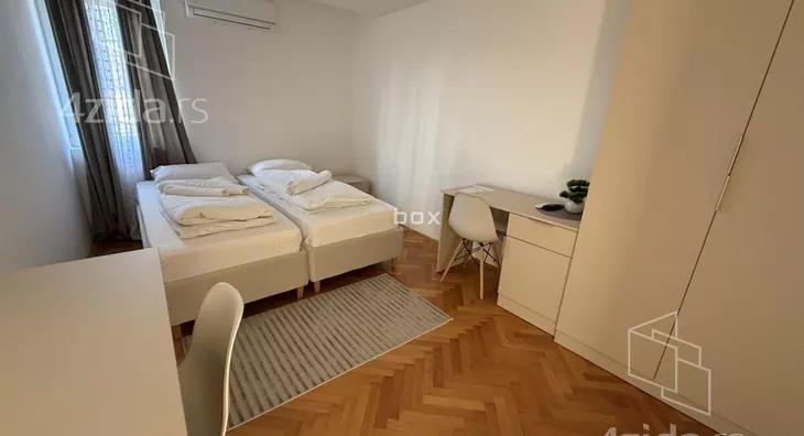 Četvoroiposoban stan | 4zida