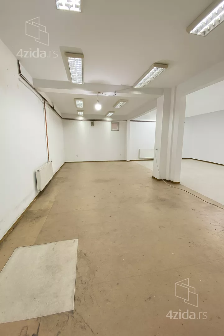 Poslovni prostor | 4zida