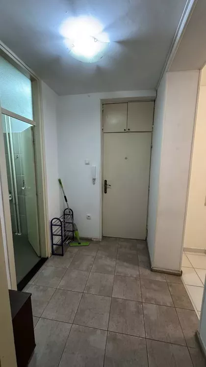 Žitni Trg | 4zida.rs