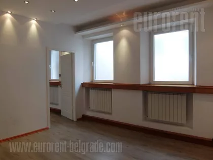 KNEZ MIHAILOVA | 4zida.rs