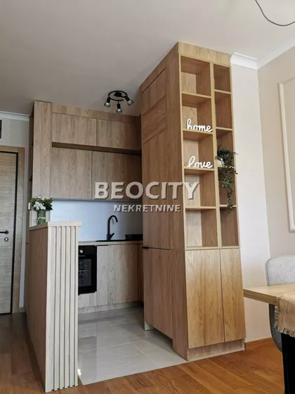 Radnička | 4zida.rs