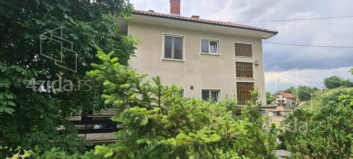 Kuća | 4zida