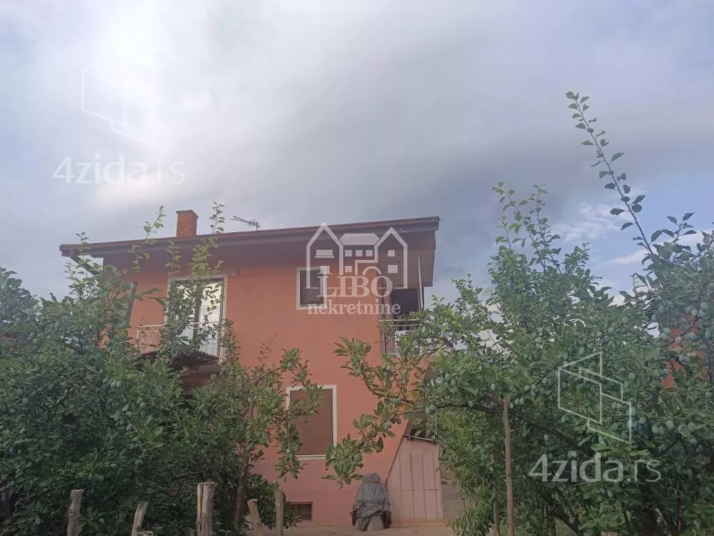 3-etažna kuća | 4zida
