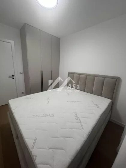 Heroja Pinkija | 4zida.rs